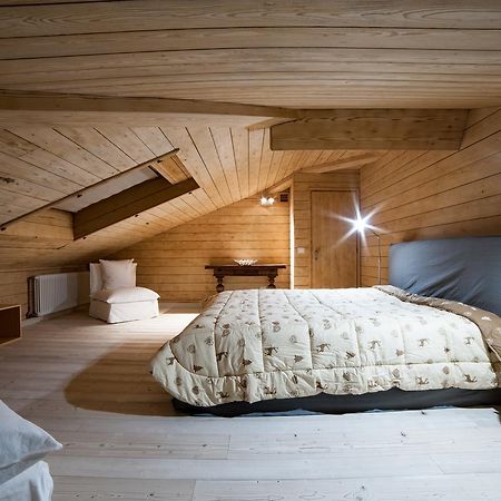 Dimora Al Bivacco Bed & Breakfast ปีแอเว ดี กาโดเร ภายนอก รูปภาพ