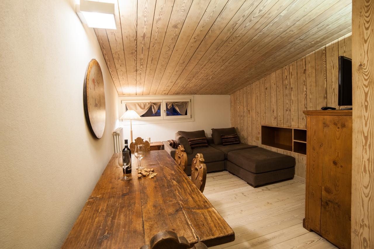 Dimora Al Bivacco Bed & Breakfast ปีแอเว ดี กาโดเร ภายนอก รูปภาพ